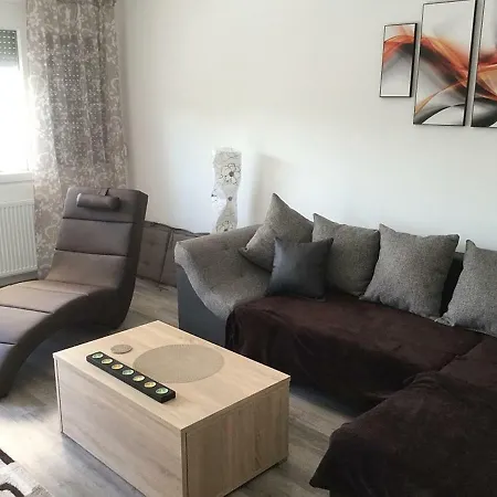 Apartament In 37959 *